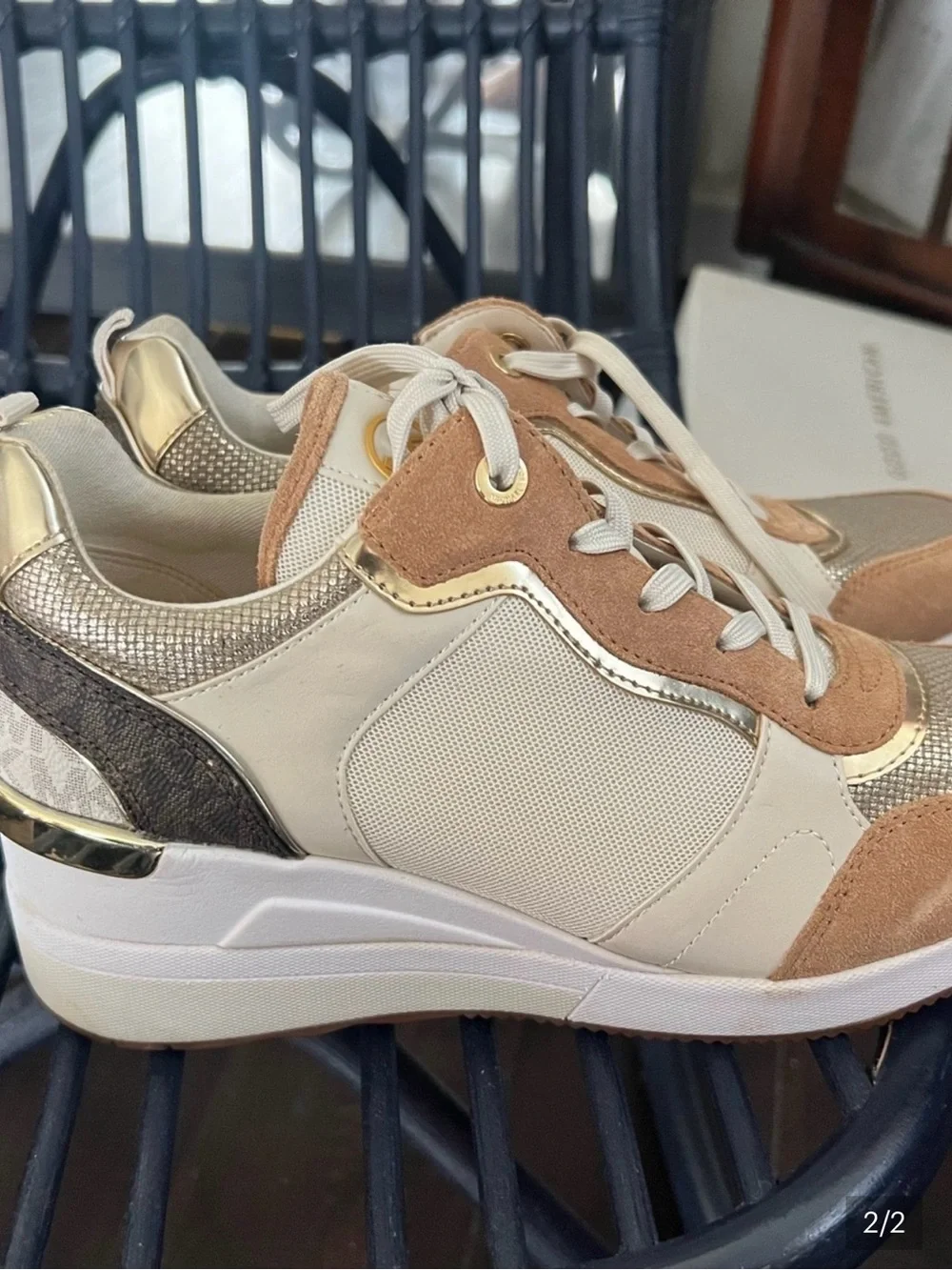 Michael Kors Cream & Tan Platform Lace-Up Sneaker